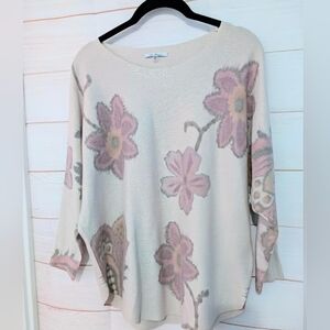 Nwot Vila Milano Floral Patterned Cream Sweater Size Medium